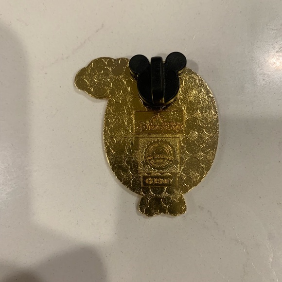 Glow in the Dark Ghosts - Donald Duck ONLY - Disney Pin - Picture 4 of 5